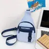 Bolsos de Hombro para Niños al por Mayor, Bolsos de Pecho Color-Bloque de Moda para Niños y Niñas, Bolsos Cruzados Deportivos Casuales con Letras con Estilo para Niños