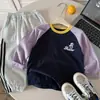 Camada Base de Outono Infantil Muno Algodão Puro Roupa Infantil Meninos Estilo Coreano Versátil Manga Raglan Bebê Desenho Animado Fofo Top