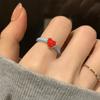 Muito gentil ~ anel de cor de contraste de coração vermelho feminino ins design de nicho gota anel de esmalte 2023 Verão nova moda
