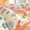 Juego de Cama de Terciopelo de Leche Otoño e Invierno de Cuatro Piezas, Sábana de Coral Cálido Fresca y Engrosada, Funda de Edredón y Juego de Cama de Tres Piezas
