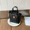 Bolso de Hombro Cruzado de Cubo de Moda Versátil para Viajes de Negocios de Alta Gama Estilo Coreano Nuevo Verano 2026 Texturizado