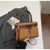 Bolso Transfronterizo para Mujer 2026 Primavera Nuevo Estilo Llavero Bolso de Mano de Moda Bolso Tote de Hombro Único de Gran Capacidad para Mujer