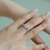 Anillo de moissanita de lujo de alta gama, estilo europeo y americano, chapado en oro de plata de ley S925, con diamantes Mosane, venta al por mayor, 2024