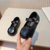 Primavera e Outono de 2025 Sapatos Casuais Clássicos para Meninas Sapatos de Princesa Solado Macio Estilo Doudou Sapatos Xadrez Venda Direta da Fábrica