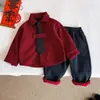 Nausicaä del Valle del Viento 2025 Invierno Nueva Ropa Infantil Estilo Año Nuevo Infantil Camisa Roja Personalizada para Niños Top de Terciopelo Guapo para Niños