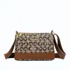 Bolso de Mujer 2026 Nueva Moda de Invierno Bolso de Mano Retro con Estampado de Letras Versátil Casual Cruzado Bolso para Mamá