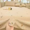Lençol de Cama de Tecido Grosso Acolchoado de Algodão Desenho Animado Peça Única para Todas as Estações, Conjunto de Três Peças de Fronha e Capa de Edredom 100% Algodão para Dormitório Estudantil