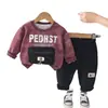 Conjunto de Ropa de Otoño para Niños 2026 Ropa Nueva de Primavera y Otoño Bebé Niños Sudadera con Estampado de Letras Bolsillo Grande Conjunto de Dos Piezas para Bebé Moderno