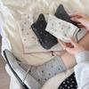 Meias Femininas de Cano Médio Estilo Francês Retrô com Laço Estilo Ins Coreano Micro-Pressão Versáteis para Roupas de Exterior Meias Arrastão Sem Costura