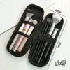 Bolsa de cosméticos de viaje de gran capacidad para mujer, diseño minimalista 2026, impermeable, portátil e incluye una bolsa de aseo