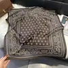 Bufanda de seda de espiga y paisley para viajar, pañuelo cuadrado de bloques de color, pañuelo cuadrado artístico retro, pañuelo decorativo para el cuello, transpirable y moderno