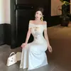 [com Bojos] Lindo Vestido de Um Ombro para Mulheres, Vestido de Aniversário Sexy de Verão de Alta Qualidade, Vestido Longo que Marca a Cintura