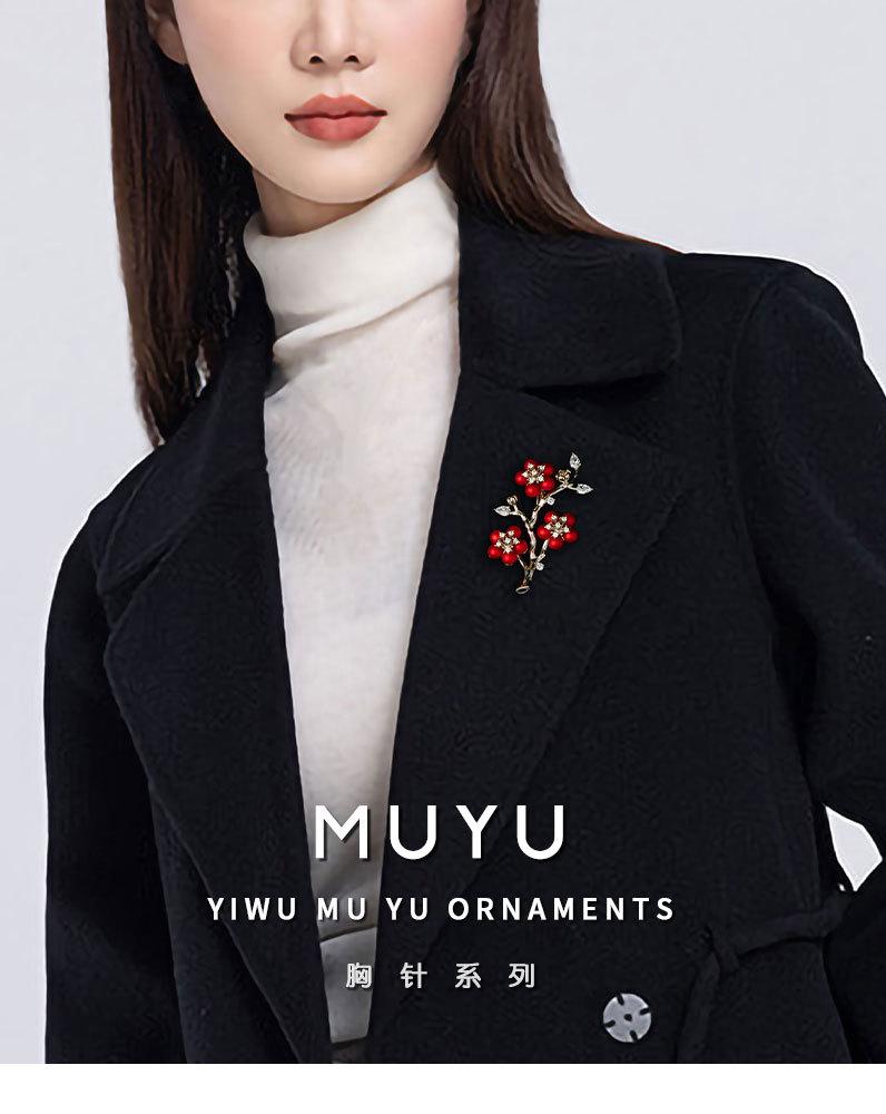 复古国风红色梅花胸针时尚百搭高级感花卉别针新款气质