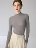 Suéter de punto de lana 100% pura, corte ajustado, cuello semi-alto para mujer, nueva camiseta básica de punto de color liso para otoño e invierno, top de manga larga para usar como capa interior