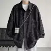 2026 Primavera/Outono Estilo Hong Kong Marca Moderna Camisa de Manga Longa Solta Xadrez Masculina Vibração de Alto Padrão Canalha Cool Tamanho Grande Jaqueta Casual