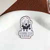 Divertido broche temático de anciana de dibujos animados, diseño de emoji peculiar, pin para mochilas y chaquetas, decoración personalizada, mini insignia