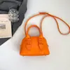 Bolsa Feminina Estilosa Texturizada de Ombro Cruzado Concha Casual Retro Minimalista Tendência Nova Moda Primavera 2026