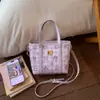 Bolsa de Mão de Nicho Estilo Coreano, Nova Bolsa de Ombro Casual com Estampa de Desenho Animado, Bolsa Transversal Simples e Versátil para o Dia a Dia
