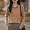 Cárdigan de punto para mujer con cuello polo, simple y elegante, adecuado para ir al trabajo, chaqueta de punto para primavera y otoño, prenda exterior holgada y estilizada