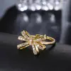 Anillo Geométrico Abierto de Lujo Ligero con Incrustaciones de Circonita y Forma de Moño de Cobre, Anillo Versátil para Mujer