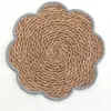 Porta-copos de palha trançada com flor tecida à mão, isolamento térmico, tapete anti-queimadura para tigela, tapete para mesa de jantar em casa, antiderrapante, resistente a altas temperaturas, tapete para prato