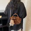 Bolsa de Peluche Nueva Otoño 2025 para Mujer, Bolsa Portátil Tipo Cesta de Verduras, Bolso Cubo Plegado, Bolso Cruzado de Moda Peludo para Mujer