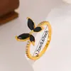 Anillo Abierto Mariposa de Comercio Electrónico Transfronterizo para Mujer, Moda Elegante con Estilo, Simple, Cobre Chapado en Oro, Circonita, Anillo de Dedo Índice con una Sola Mariposa