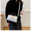 Bolsa Quadrada Pequena com Aba de Couro Oleado Vintage para Mulheres, Bolsa de Ombro com Fecho Simples, Bolsa Transversal Versátil Casual para o Dia a Dia