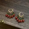Nuevos pendientes de cuentas estilo chino estilo cortesano para mujer, ligeros, lujosos, retro, de alta gama, para cara cuadrada, con hebilla pequeña.