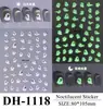 Adesivos de unhas Halloween luminosos transfronteiriços, planos, à prova d'água, luminosos, design de fantasma e teia de aranha, adesivos de unhas DIY, estilo DH