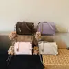 Bolsa Pequena Casual Simples em Formato de Caixa para Mulheres 2026 Nova Moda Bolsa Quadrada Pequena de Ombro Estilosa Versátil para o Início da Primavera Bolsa Transversal