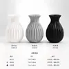Vaso de plástico estilo doméstico para sala de estar, vaso de simulação resistente a quedas, ornamentos modernos, criativos, arranjos de flores frescas, garrafa