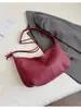 Bolsas Retro de Nicho para Mujer Otoño e Invierno 2025 Nuevo Bolso Cruzado de Hombro Versátil de Gran Capacidad Bolso Tote para Viajar