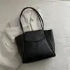 Bolsa Tote Tendência Primavera 2026 Nova Grande Capacidade Ombro Único Feminina para Trabalhadoras, Simples e Leve