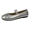Lujo Ligero Nicho Retro Zapatos Nuevos de Mujer Primavera 2026, Zapatos Planos Versátiles de Moda de Caña Baja, Mocasines Planos