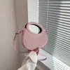 Bolso de mano retro de celebridad de internet para mujer 2024 nuevo moda moderno casual bandolera portátil bandolera pequeña cuadrada