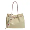 Bolso Tote de Hombro de Moda y Fresco Estilo Crema para Mujer, Nuevo Modelo Primavera Temprana 2026, Bolso de Mano y Hombro de Gran Capacidad para Viajes Diarios