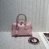 Bolso Tote de Cuero Genuino de Fábrica 2025 Nuevo Cuero de Vaca de Capa Superior Bolso Almohada Boston Bolso de Mano para Viajero de Alta Moda