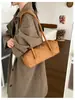 Bolso de Hombro Minimalista Estilo Perezoso de Cuero Suave Boston para Axila, Bolso para Tostadas de Gran Capacidad Retro Moderno Escarchado