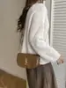 2026 Nova Moda Simples Acolchoada Bordada Ysl Bolsa de Axila Versátil Ombro Transversal Sela para Mulheres