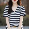 Camiseta de punto de manga corta holgada casual de hilo de algodón para mujer, con rayas horizontales, cuello en V, rejuvenecedora, nueva para primavera y verano