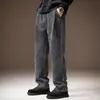 Pantalones Casuales Pesados de Chenilla Suave de Gama Alta Estilo Retro Americano para Hombre, Otoño Rectos Sueltos Marca de Tendencia Pantalones Deportivos de Pierna Ancha Diagonal