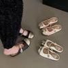 Sandalias Elegantes y de Moda con Faldas y Medias Zapatillas para Mujer Nuevas de Primavera y Verano 2025 Sandalias Planas Versátiles de Punta para Mujer