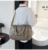 Bolso de Mujer Nuevo de Alta Gama y Gran Capacidad, Bolso Ligero de Algodón Espacial, Bolso de Hombro Único Cruzado para Mujer, Bolso de Plumas Estilo Europeo y Americano
