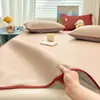 Juego de Tres Piezas de Esterilla de Seda de Hielo Rayada Estilo Minimalista 2026 Nuevo Color de Verano Bloque de Color Lavable Esterilla Suave para Aire Acondicionado para Uso en el Hogar