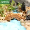 Puente estilo palacio puente pequeño Puente de arco de piedra simulación de agua adornos de resina para micro paisajismo