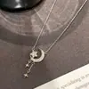 Bajo el Árbol Banyan Plata de Ley S925 Popular Cadena para Clavícula con Borla de Estrella y Luna para Mujer, Único y de Alta Gama, Regalo para Novia