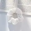 Goma para el pelo con flores de margarita Estilo coreano Scrunchie Banda para coleta de chica Goma para el pelo a cuadros