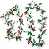 Guirnalda de Hojas Navideñas Decorativa de Amazon Colgante de Pared para el Hogar Adornos Festivos Frutas Rojas Plantas de Vid Naturales Artificiales Vegetación