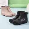 Sapatos de Algodão Versáteis da Moda Sapatos Impermeáveis Botas de Chuva Femininas Cor Sólida Tendência Solado Macio Macio Todas as Estações Doce